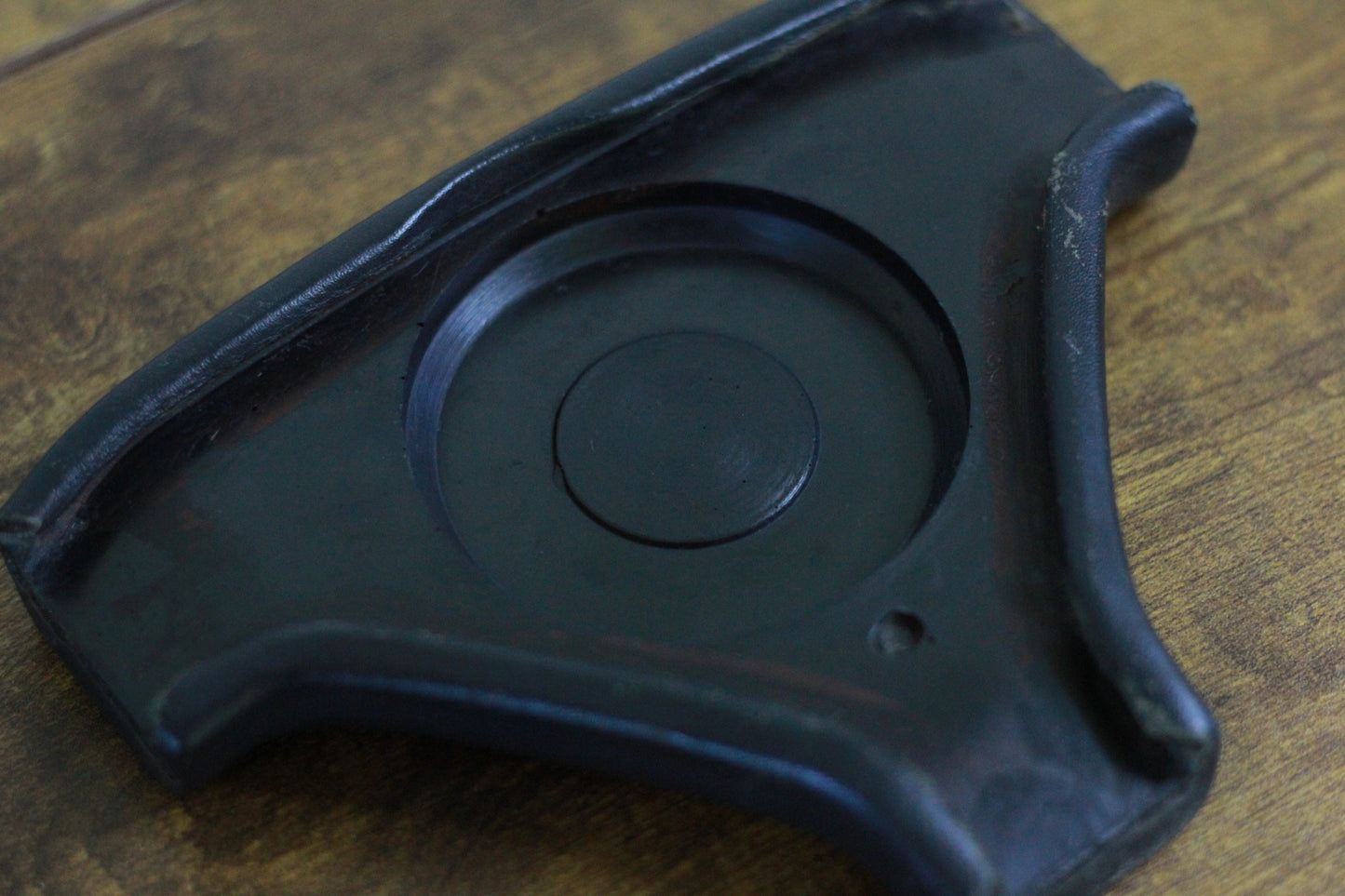 MOMO 3 Spoke Leather Horn Pad Subaru - Black