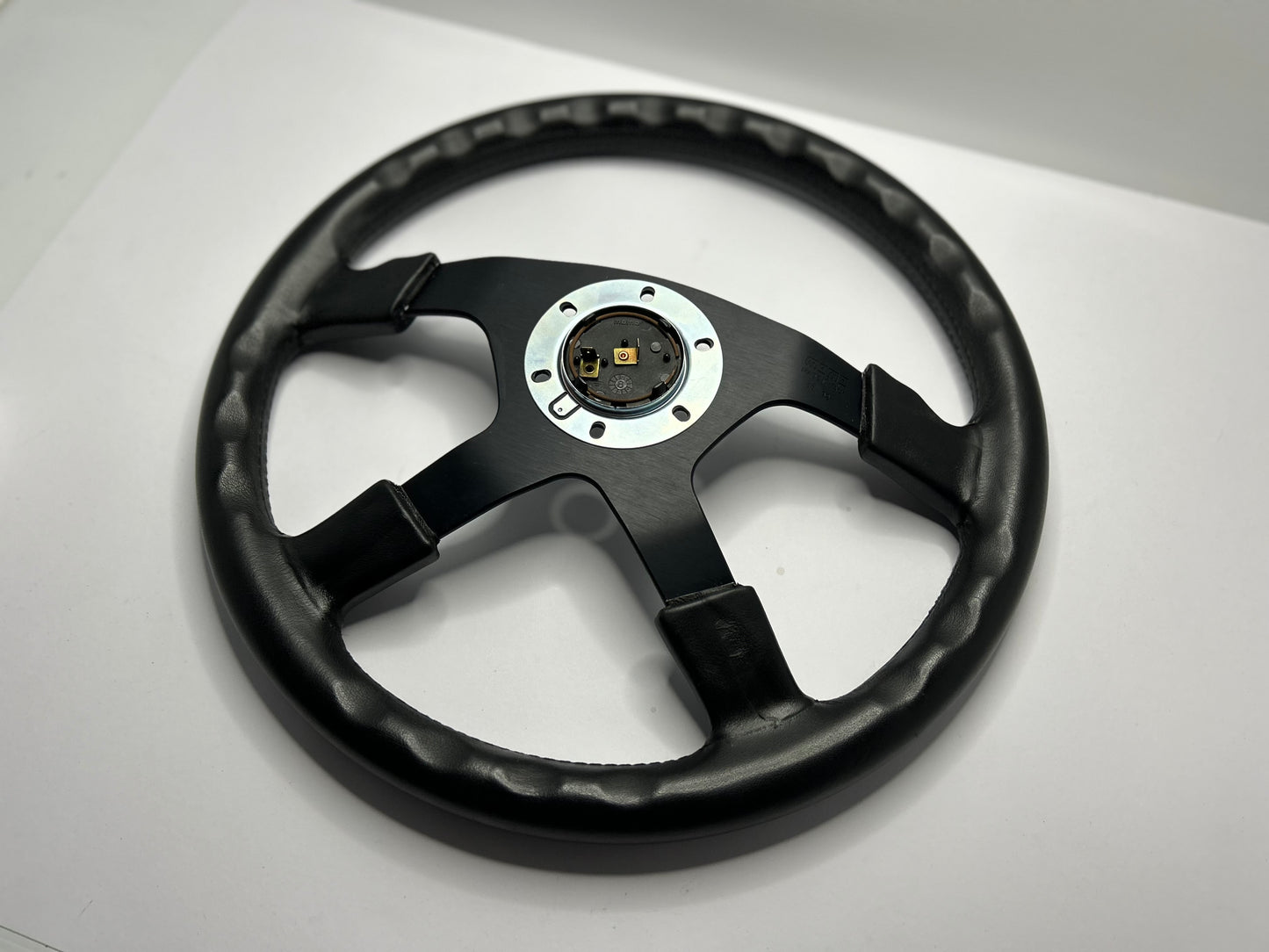 MOMO 4 Spoke Leather Steering Wheel w/ Honda Horn Button - Black
