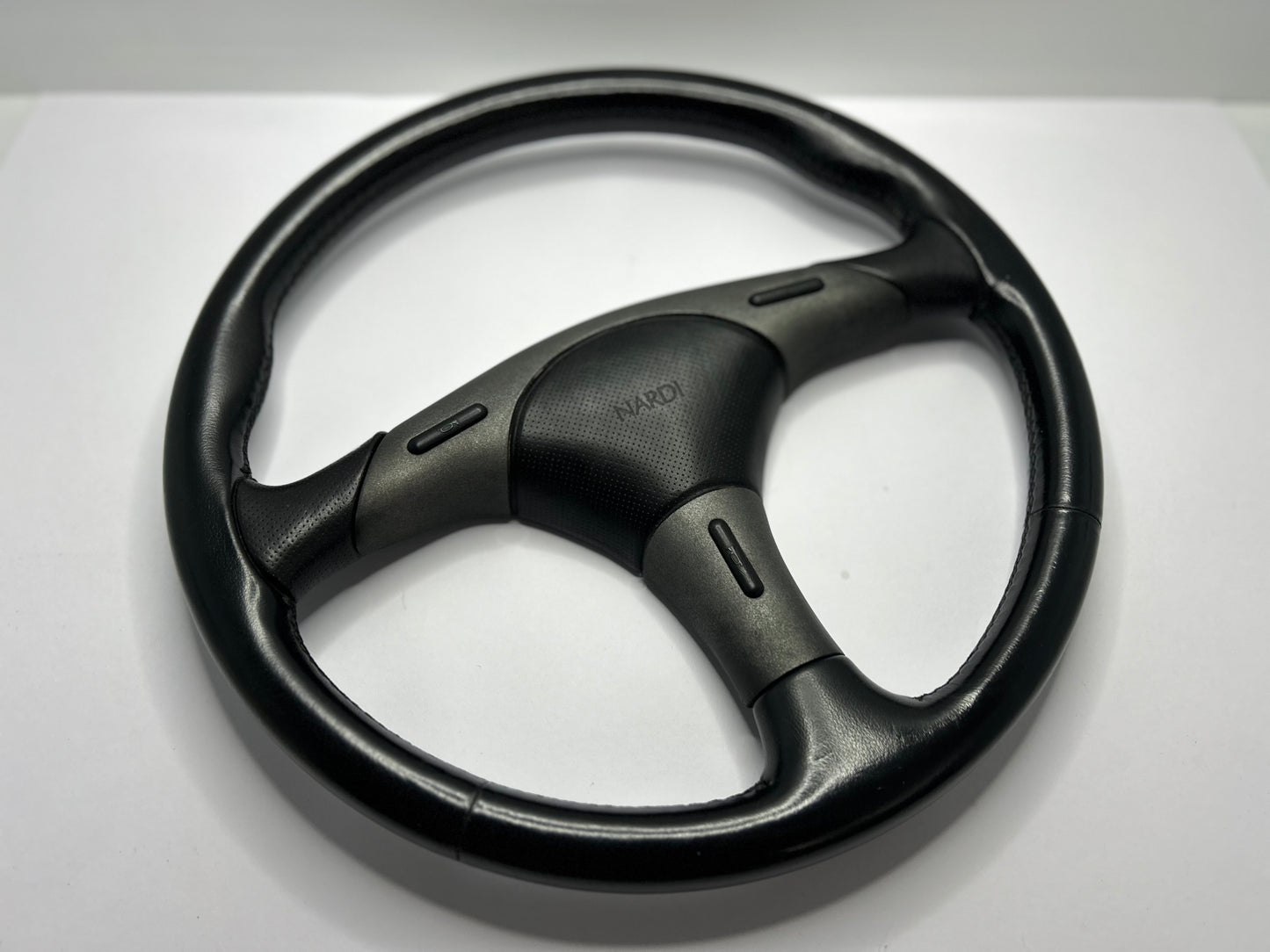 Genuine Nardi Evolution 3 Spoke Leather Steering Wheel 365mm - Black/Grey