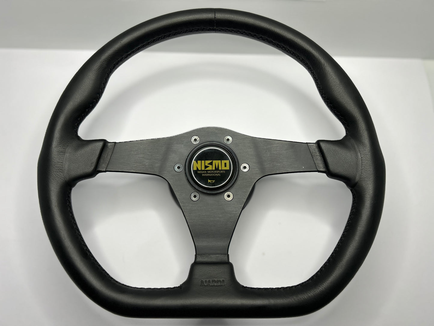Nardi Gara Sport Leather Steering Wheel Nismo Horn 365mm - Black