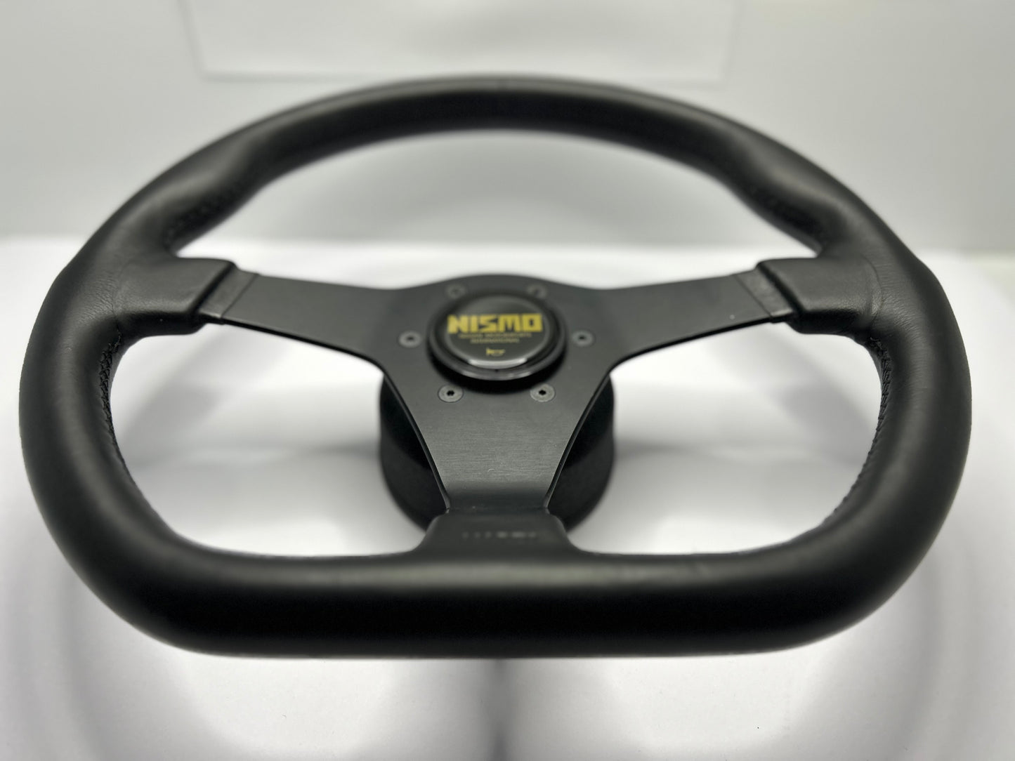 Nardi Gara Sport Leather Steering Wheel Nismo Horn 365mm - Black