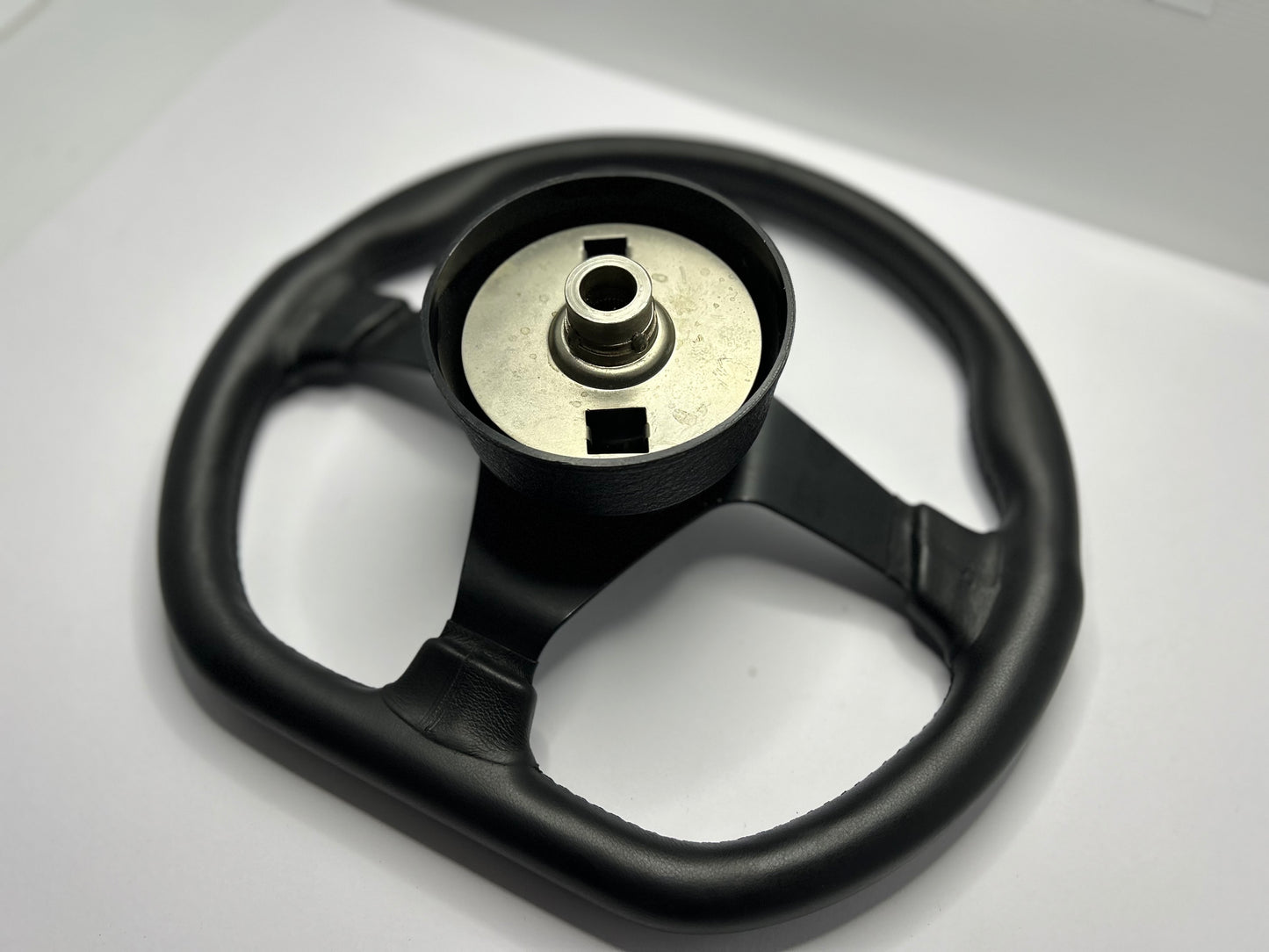 Nardi Gara Sport Leather Steering Wheel Nismo Horn 365mm - Black