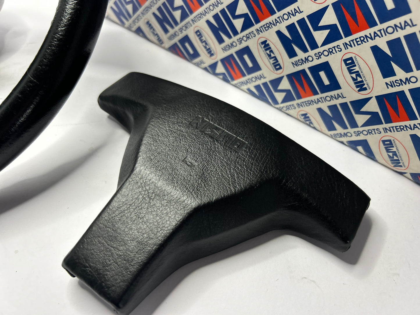 Genuine Nismo 365A Leather Steering Wheel, Horn Button & Horn Pad - Black