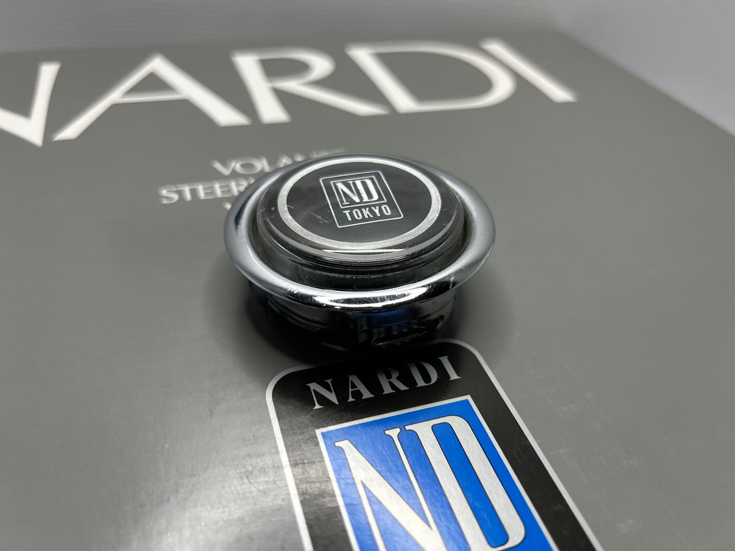 Nardi Tokyo Horn Button - Black / Blue