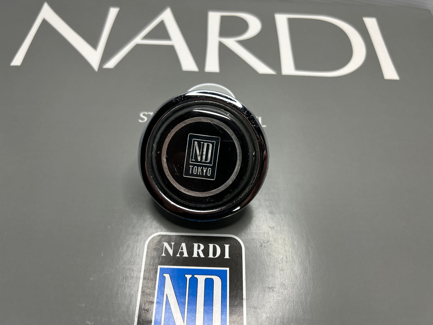 Nardi Tokyo Horn Button - Black / Blue