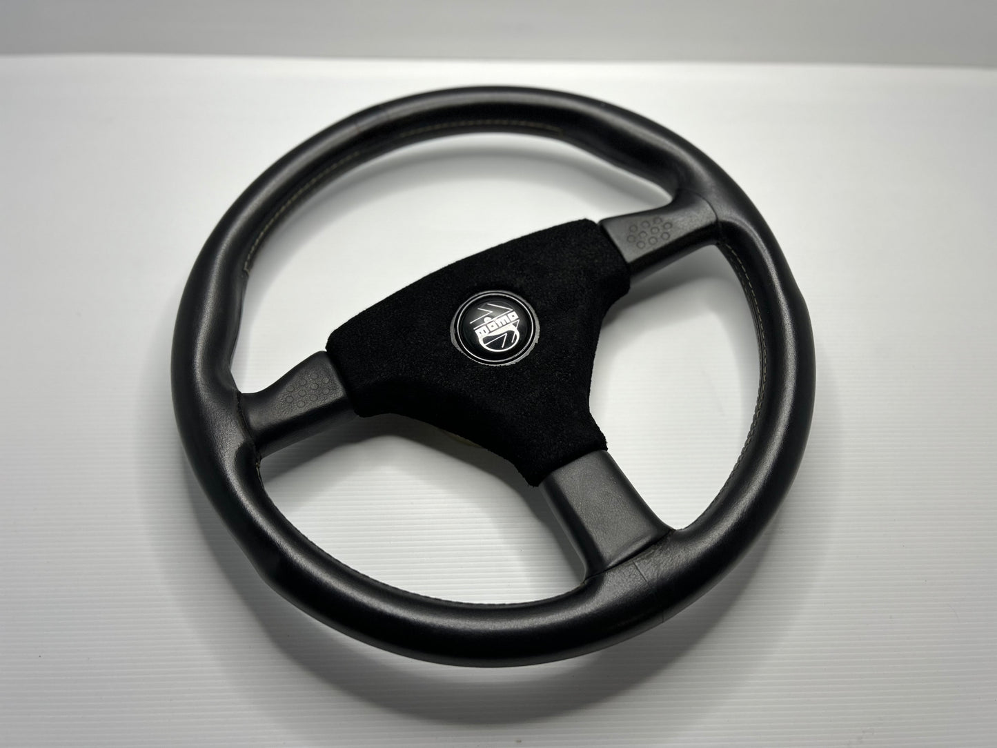 MOMO Ghibli 3 360mm Steering Wheel - Black/Leather