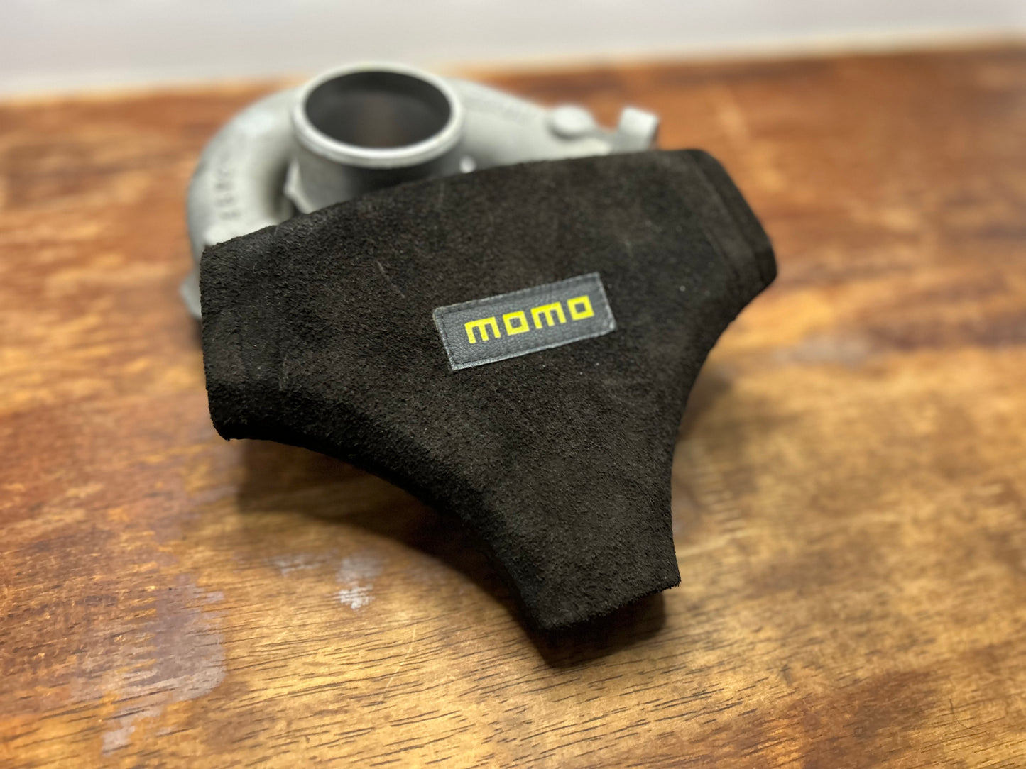 MOMO Suede centre pad to suit MOMO Cobra 3