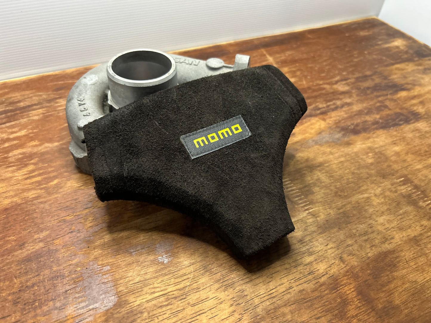 MOMO Suede centre pad to suit MOMO Cobra 3