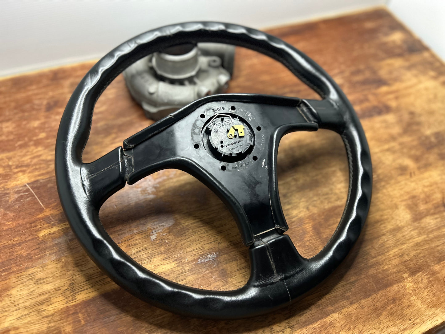 Nardi Gara 3 Leather Steering Wheel - Black/HSV