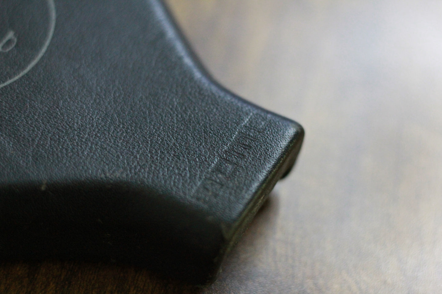 MOMO 3 Spoke Leather Horn Pad Subaru - Black