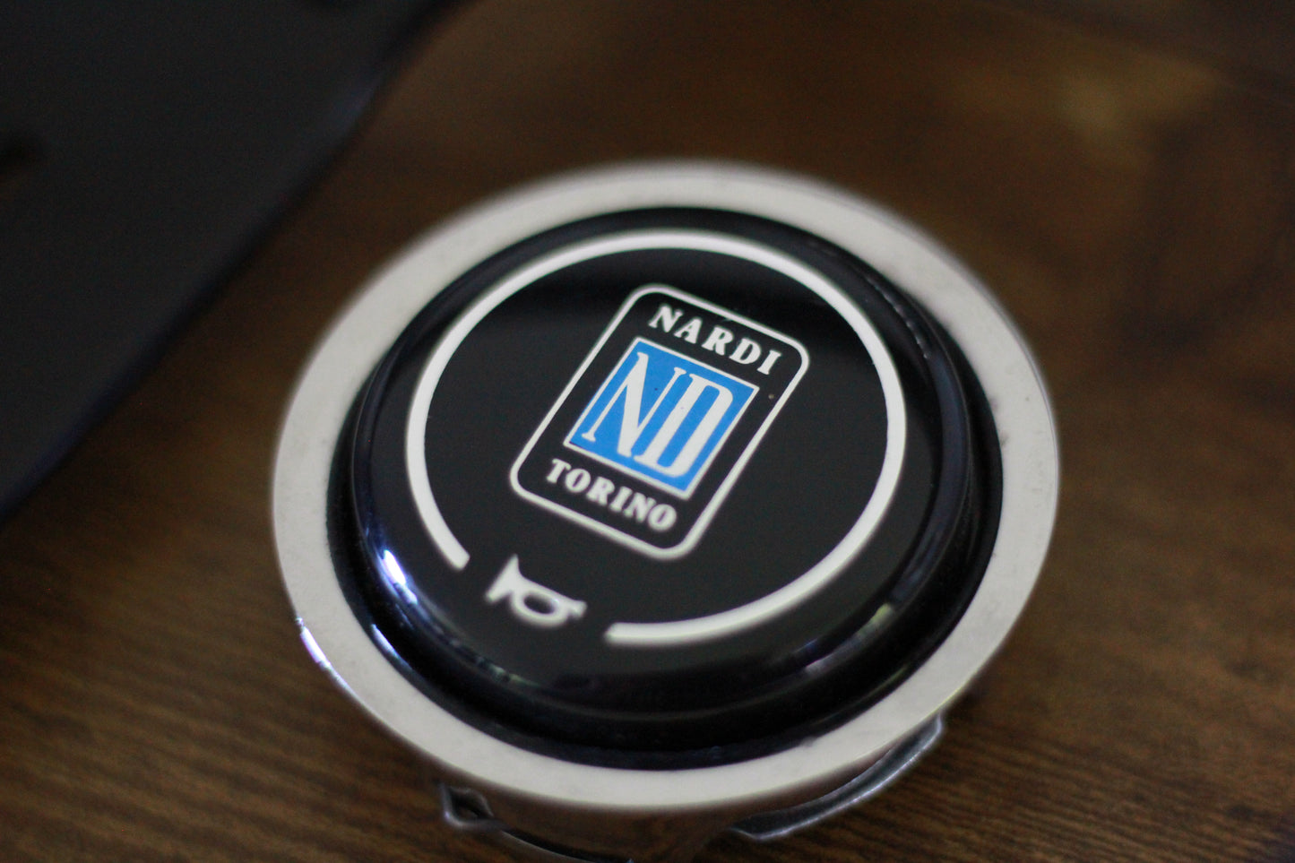 Nardi FET Deep Corn Suede Steering Wheel Horn Button 365mm - Black / Red Stitch