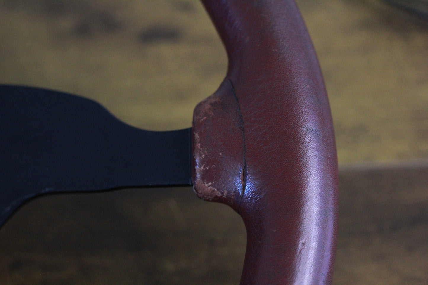 Momo 3 Spoke Steering Wheel & Horn Button - 350mm / OX Blood