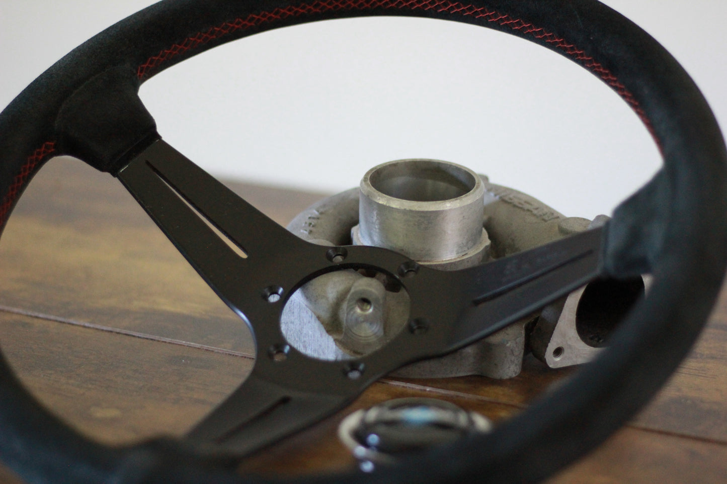 Nardi FET Deep Corn Suede Steering Wheel Horn Button 365mm - Black / Red Stitch