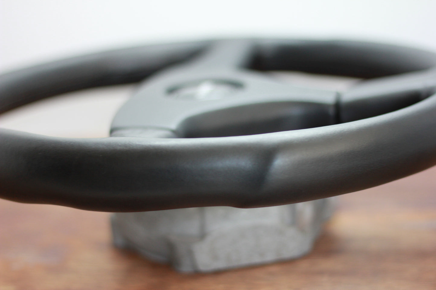 MOMO Ghibli 3 360mm Steering Wheel & Horn Pad - Black/Leather