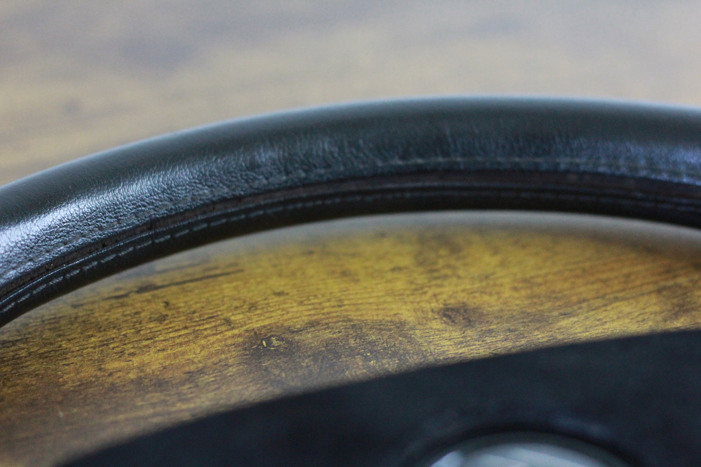 MOMO Ghibli 3 350mm Steering Wheel & Horn Pad - Black/Leather