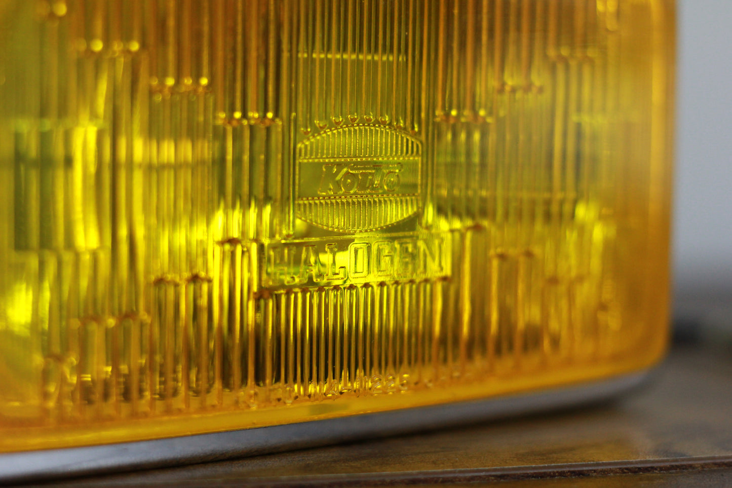 Koito Yellow Glass Lens Halogen Fog Light Pair - Yellow / 150mm