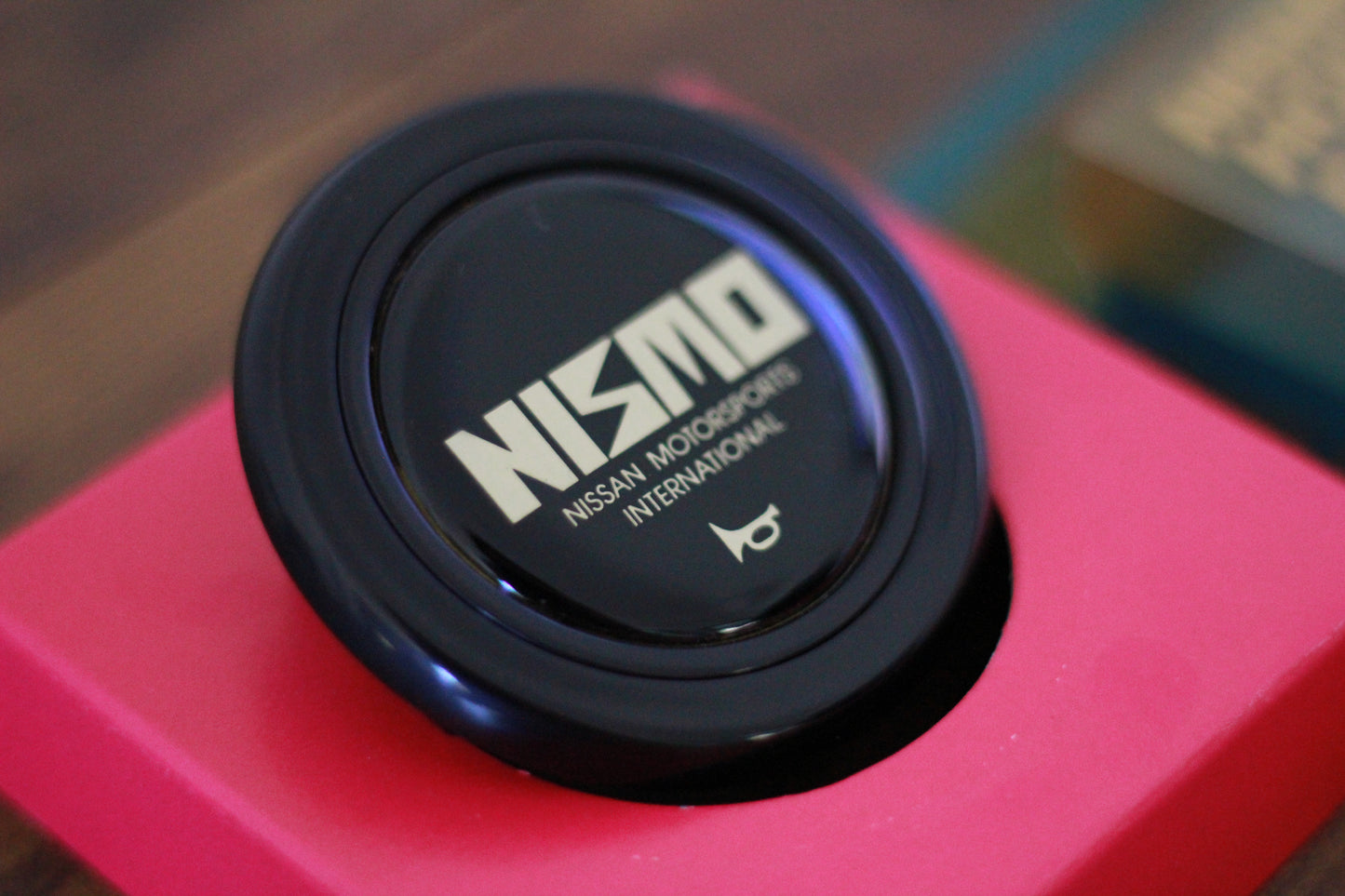 Nismo Old Logo Horn Button - Black / Silver