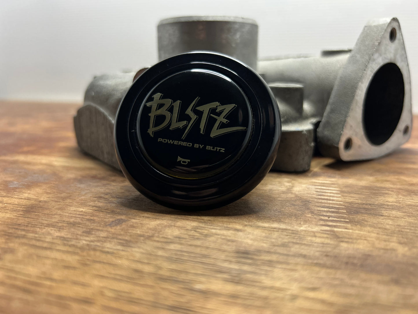 Genuine Blitz Old Logo Horn Button - Black