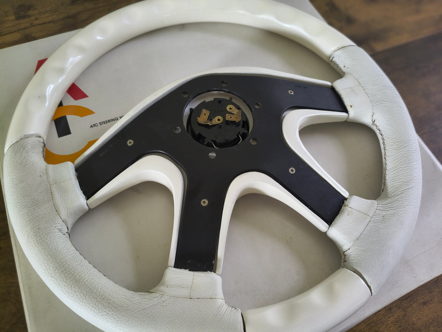ATC Candy Max White Wood / Leather Steering Wheel 360mm - White Pearl